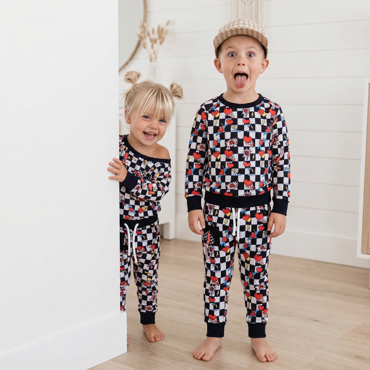 Electric Heart Bamboo Jogger Set for Kids | Sensory-Friendly Lounge Set | Nik&DELLE