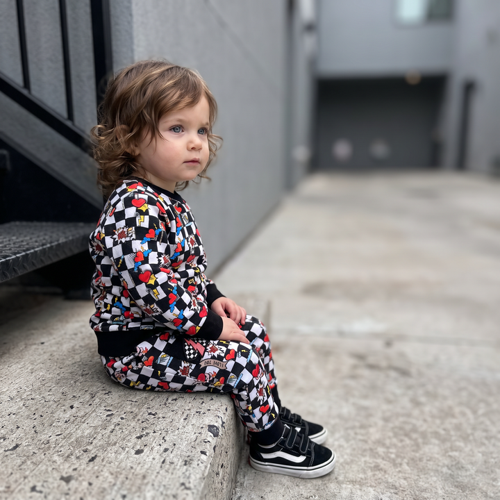 Electric Heart Bamboo Jogger Set for Kids | Sensory-Friendly Lounge Set | Nik&DELLE